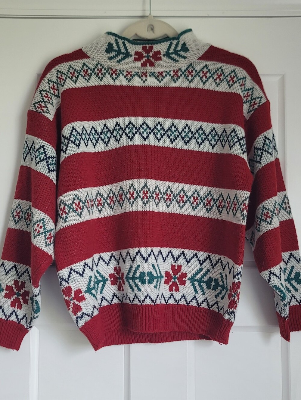 Vintage 62 East Christmas Swester